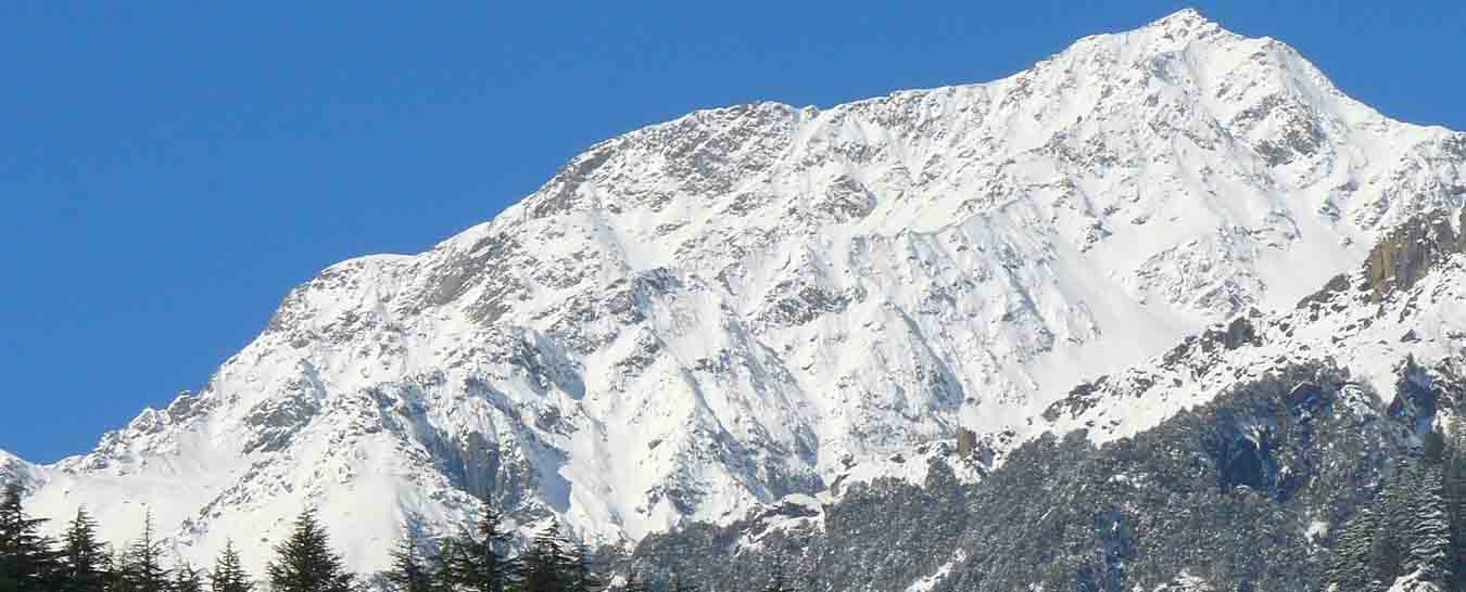 Kullu Manali tour package from Raipur